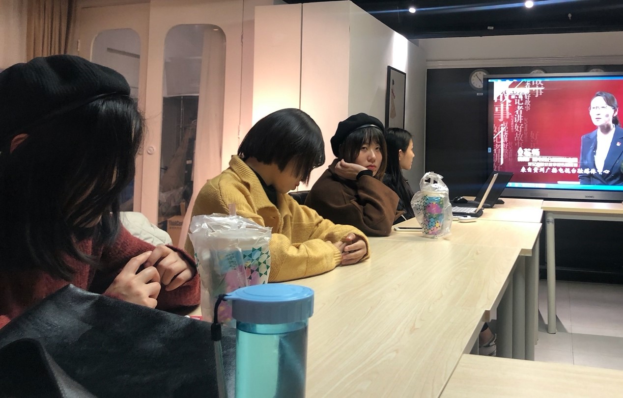 590239045.jpg 590239045.jpg