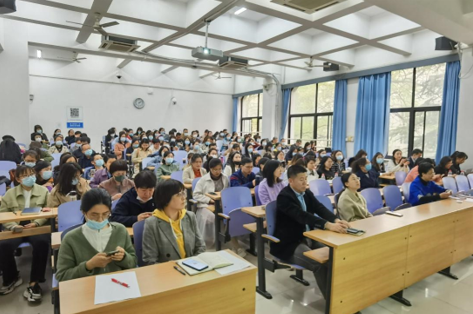 590268640.png 图片.png