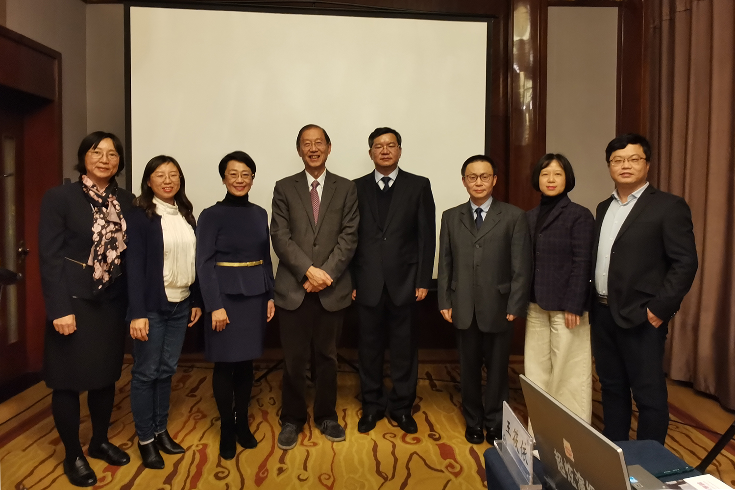 167235548.jpg 167235548.jpg