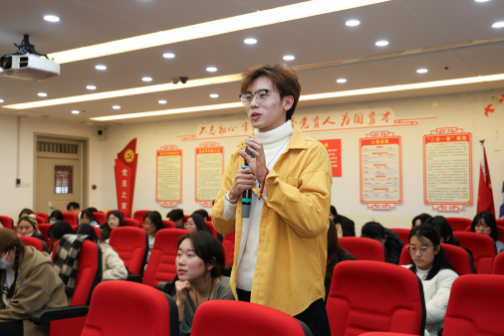 截屏2024-11-27 22.05.07.png