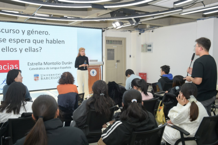 截屏2024-12-11 20.37.51.png