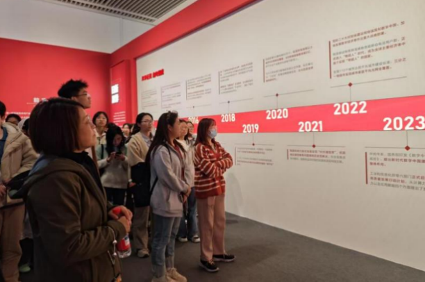 截屏2025-04-03 12.40.53.png