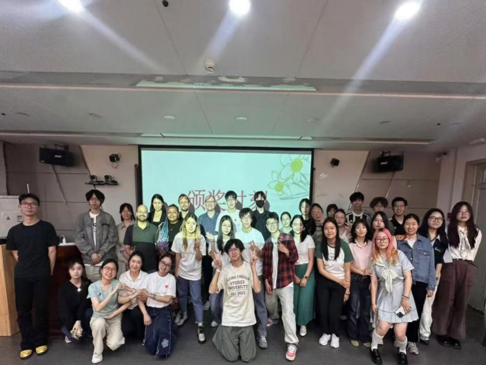 截屏2025-05-10 13.24.50.png